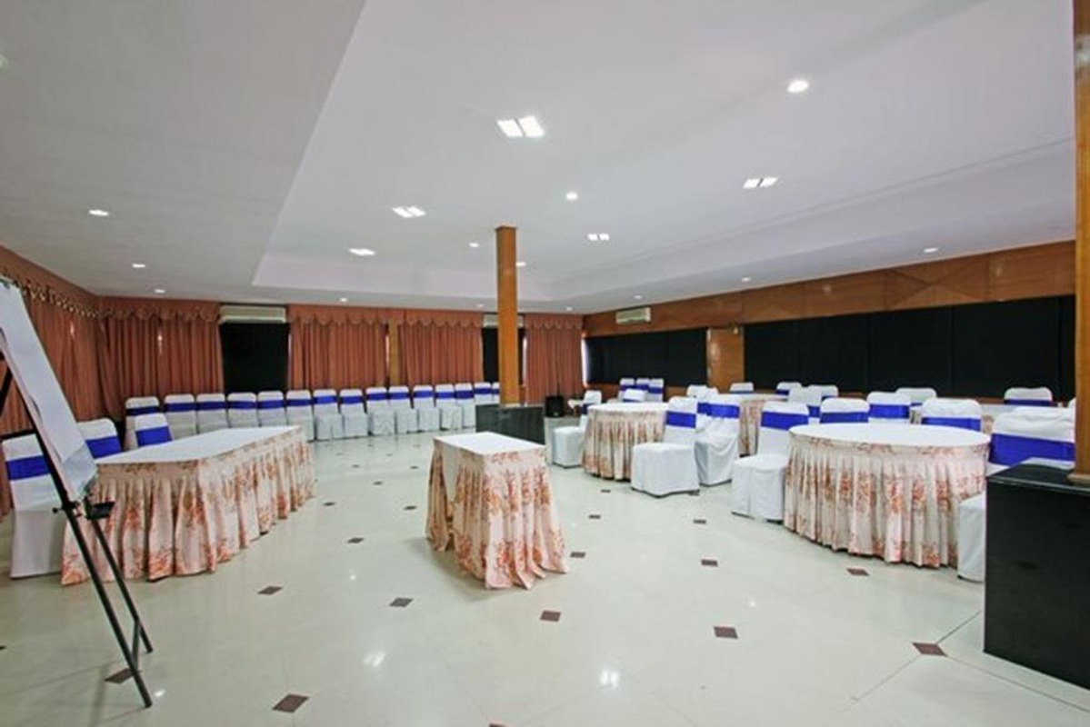 Hotel Ramanshree Brunton MG Road